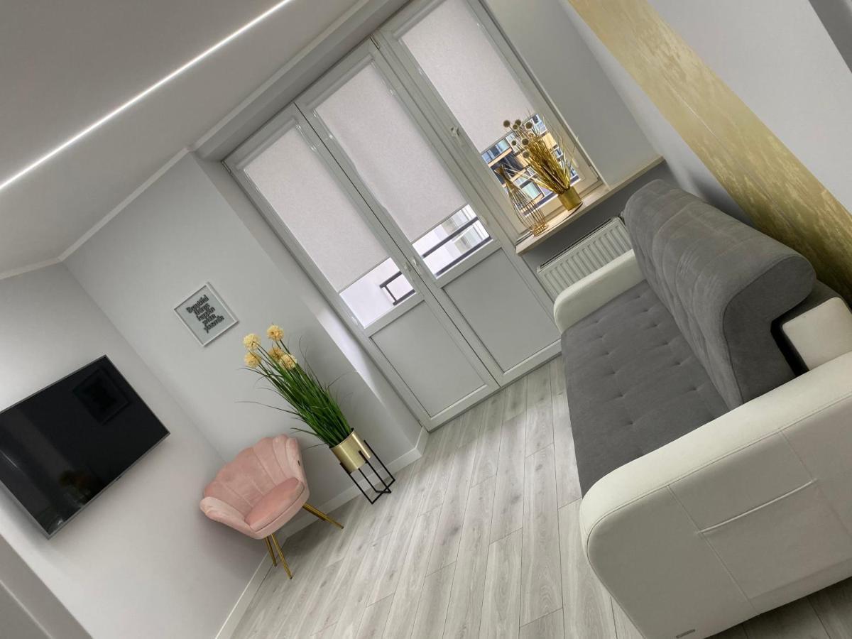 Appartement Novel New à Varsovie Extérieur photo