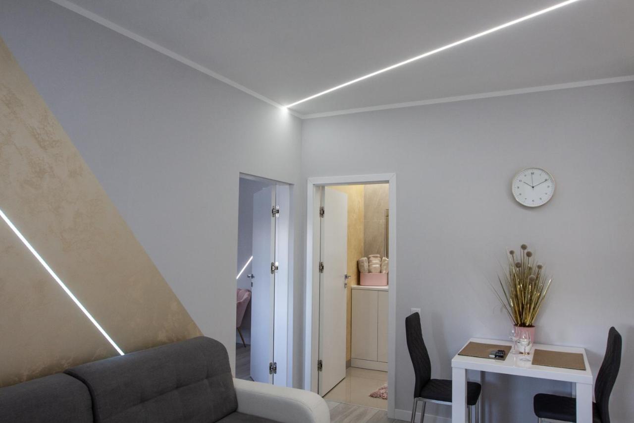Appartement Novel New à Varsovie Extérieur photo